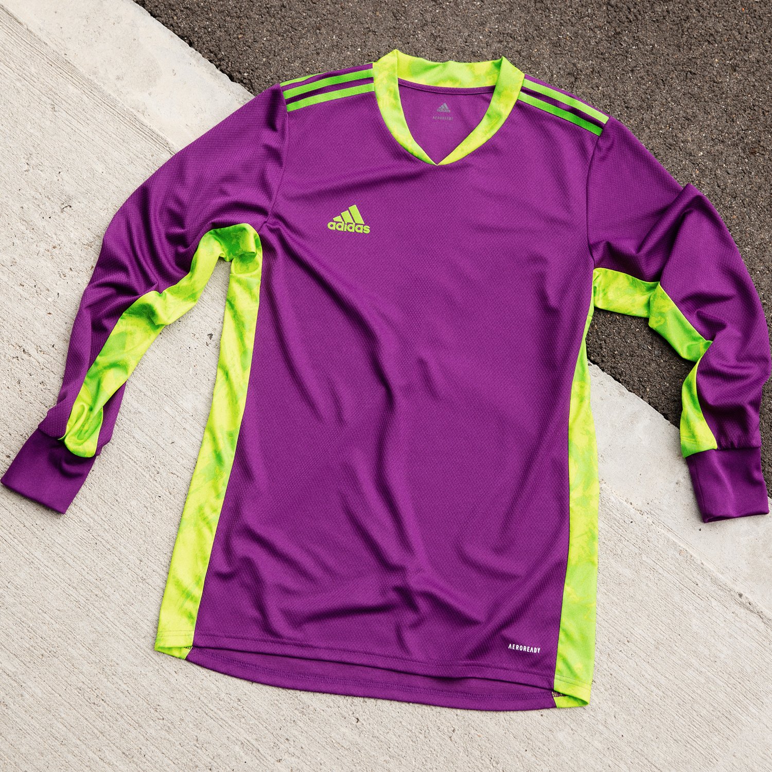 adidas goalkeeper jersey 2019